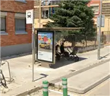 Marquesina publicitaria en av. Països Catalans de Vic